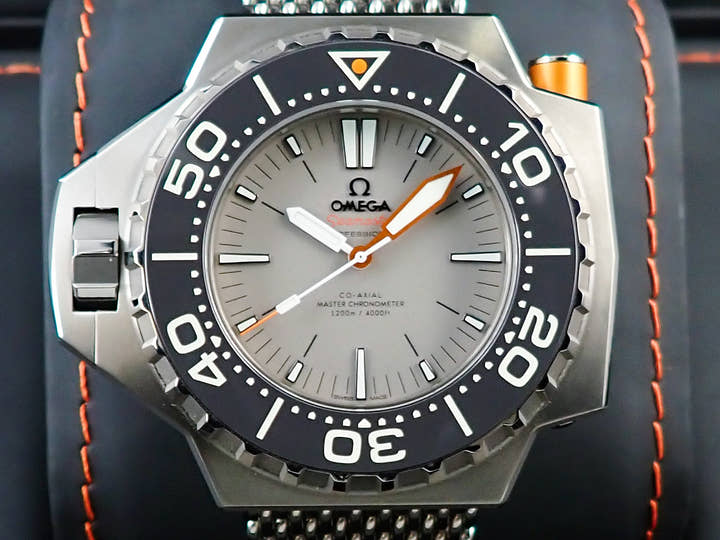 オメガ シーマスター プロプロフ 1200M コーアクシャル マスタークロノメーター Ref.227.90.55.21.99.001 グレー文字盤 美品 5U0J4CYT