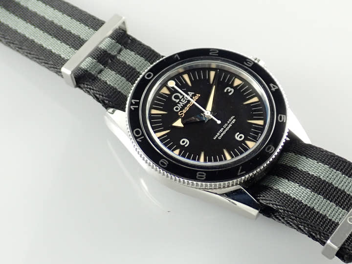 オメガ シーマスター300 Ref.233.32.41.21.01.001 ブラック文字盤 中古 sea-master-34