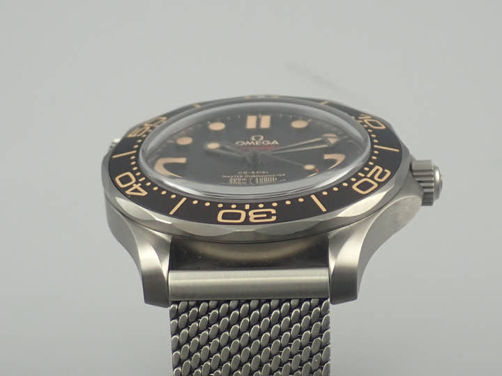 オメガ シーマスター Ref.210.90.42.20.01.001 ブラウン文字盤 中古 sea-master-35