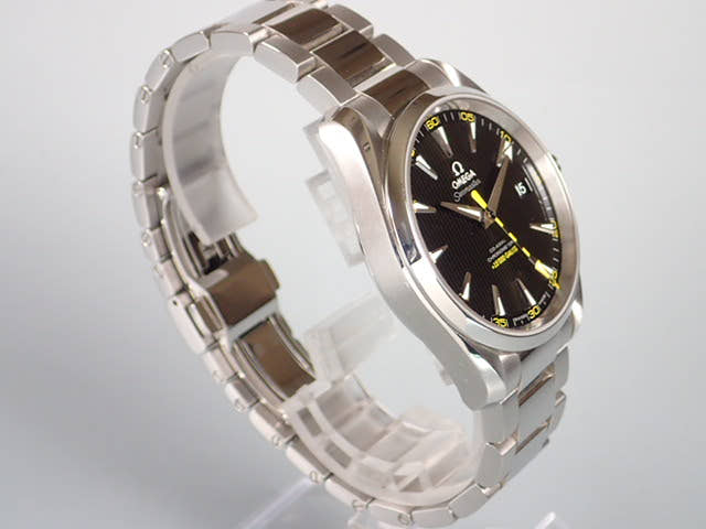 オメガ スピードマスター Ref.231.10.42.21.01.002 ブラック文字盤 中古 sea-master-4