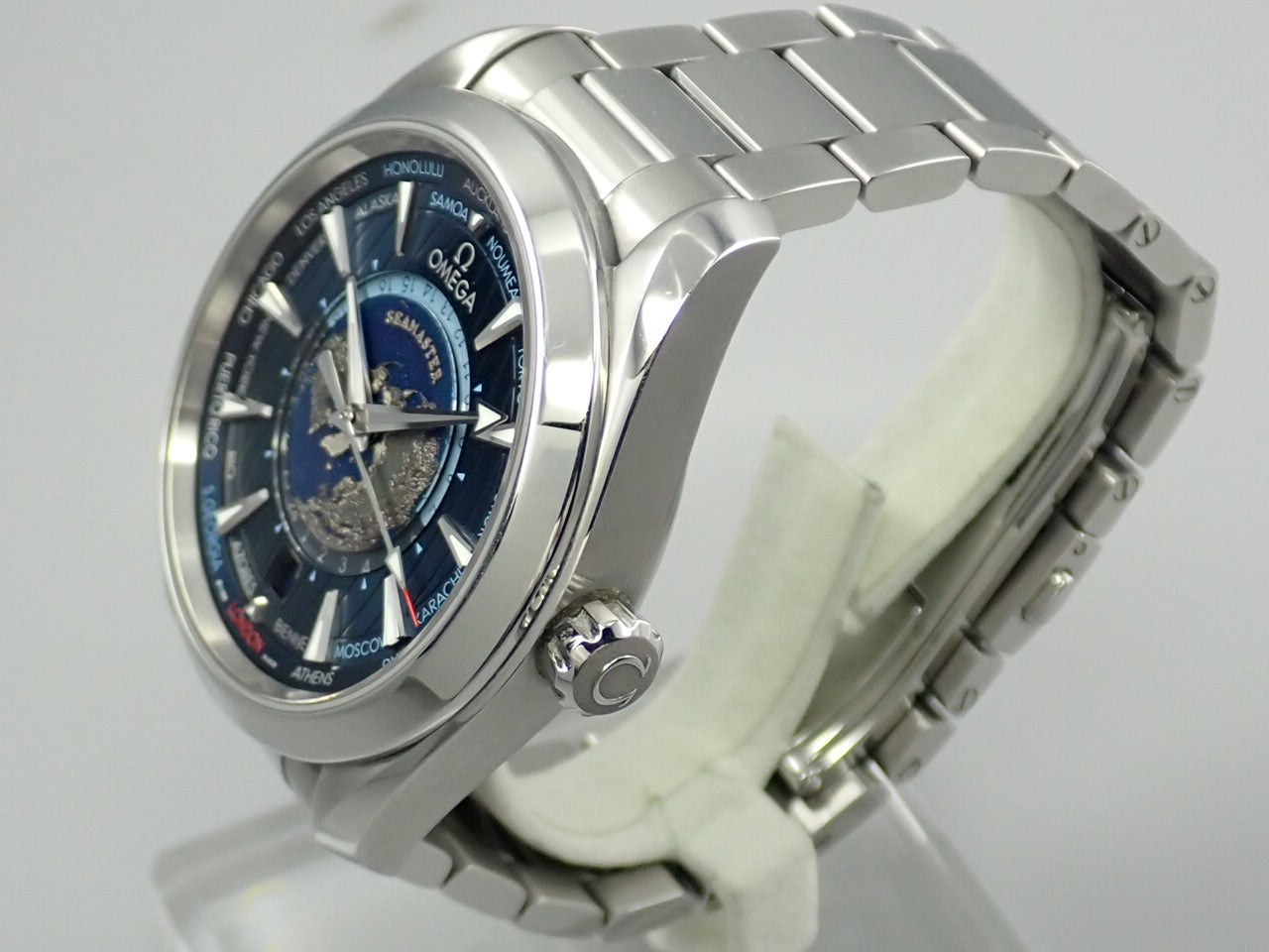 Omega Seamaster Aqua Terra 150M Co-Axial Master Chronometer GMT World Timer 43MM &lt;Warranty, Box, etc.&gt;