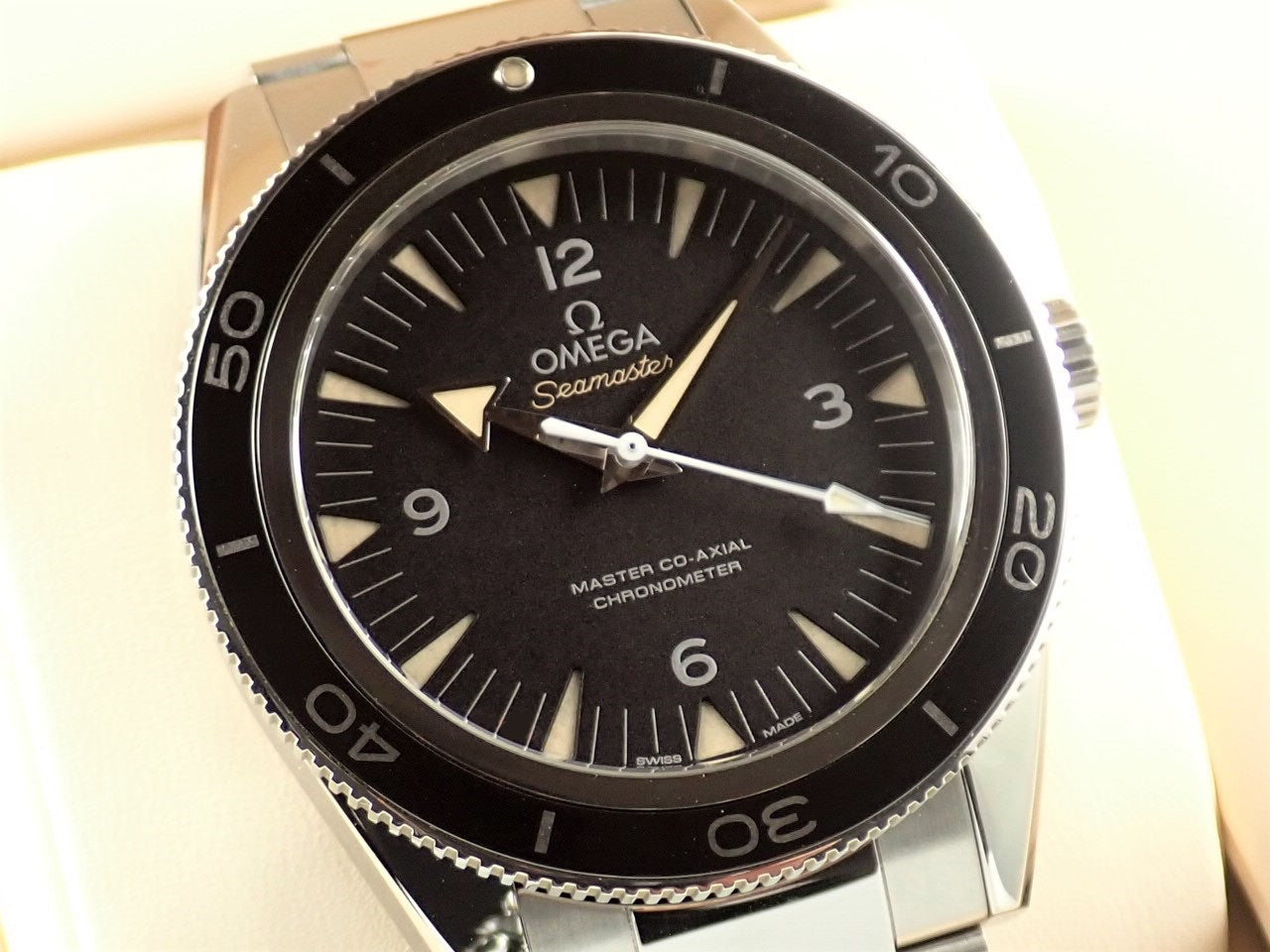 Omega Seamaster 300 Master Co-Axial &lt;Warranty, box, etc.&gt;