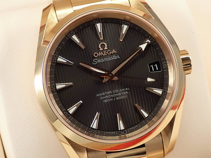 オメガ シーマスター アクアテラ Ref.231.50.39.21.06.003 グレー文字盤 中古 S78AT54X