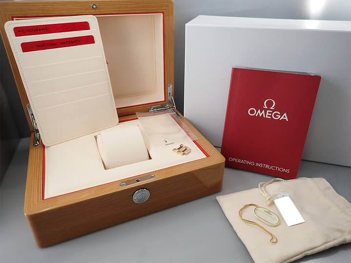 オメガ シーマスター アクアテラ Ref.231.50.39.21.06.003 グレー文字盤 中古 S78AT54X