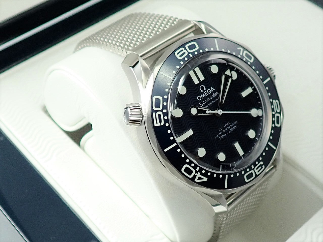 Omega Seamaster Diver 300M Co-Axial Master Chronometer 42MM &lt;Warranty, Box, etc.&gt;