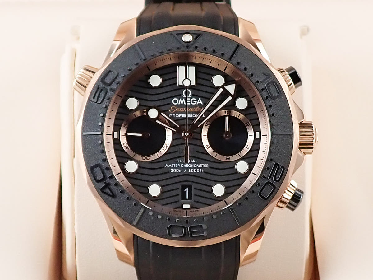 オメガ シーマスター ダイバー300M コーアクシャル マスター クロノメーター クロノグラフ Ref.210.62.44.51.01.001 ブラック文字盤 未使用 T5A5MC27
