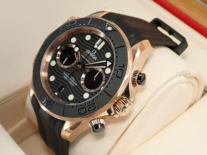 オメガ シーマスター ダイバー300M コーアクシャル マスター クロノメーター クロノグラフ Ref.210.62.44.51.01.001 ブラック文字盤 未使用 T5A5MC27