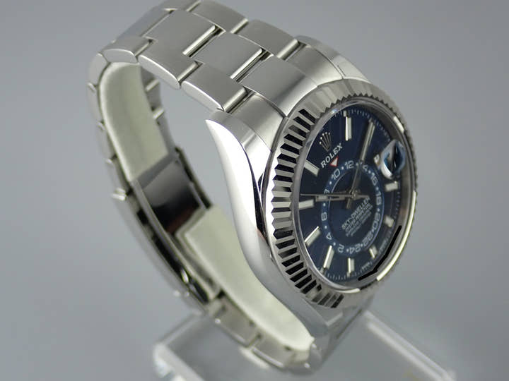 Rolex Sky-Dweller Ref. 326934, blue dial, unused, sky-dweller-13, Oyster bracelet.