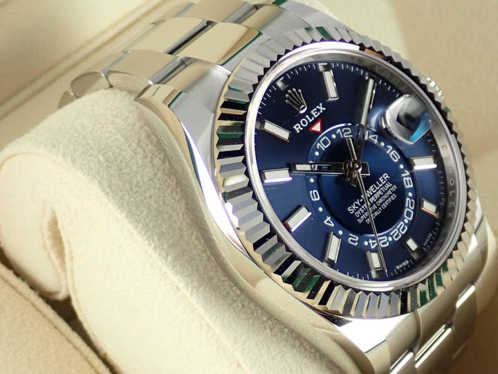 Rolex Sky-Dweller Ref. 326934, blue dial, unused, sky-dweller-15, Oyster bracelet.