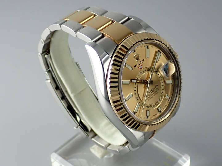 ロレックス スカイドゥエラー Ref.326933 シャンパン文字盤 中古 sky-dweller-16 オイスターブレスレット