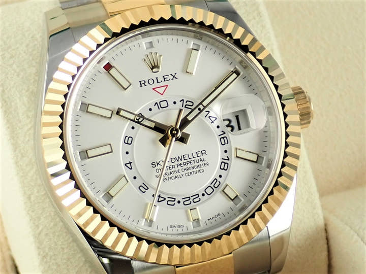 ロレックス スカイドゥエラー Ref.326933 シルバー文字盤 未使用 sky-dweller-17 オイスターブレスレット