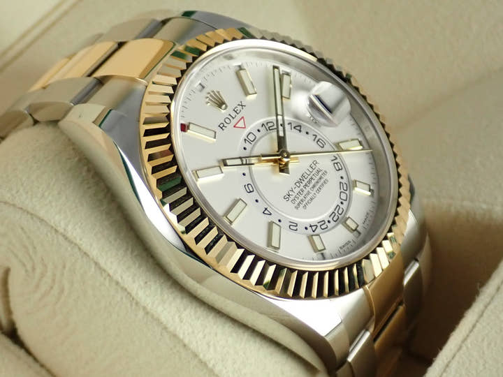 ロレックス スカイドゥエラー Ref.326933 シルバー文字盤 未使用 sky-dweller-17 オイスターブレスレット