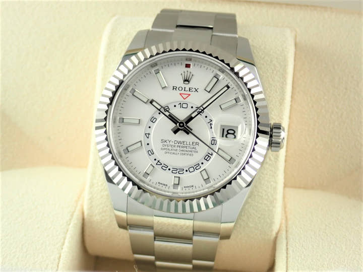 ロレックス スカイドゥエラー Ref.326934 ホワイト文字盤 未使用 sky-dweller-21 オイスターブレスレット