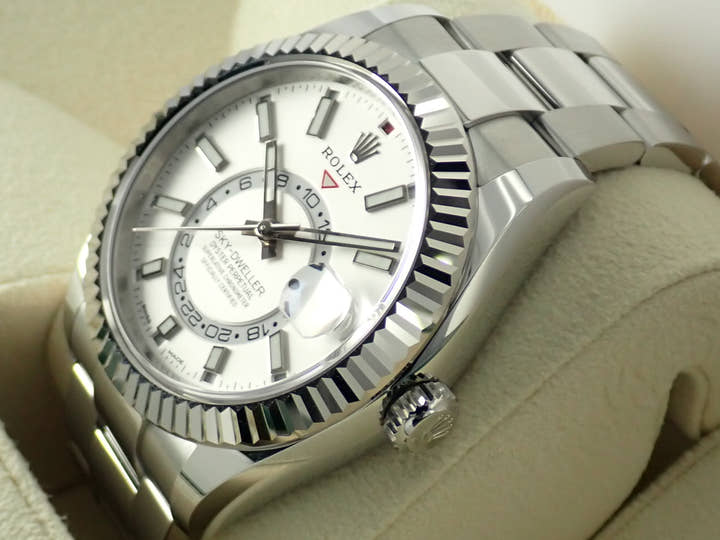 ロレックス スカイドゥエラー Ref.326934 ホワイト文字盤 未使用 sky-dweller-21 オイスターブレスレット