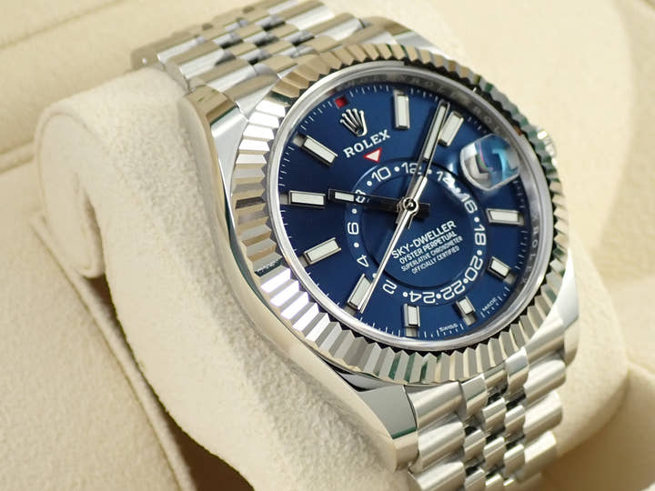 ロレックス スカイドゥエラー Ref.326934 ステンレススチール/ホワイトゴールド ブルー文字盤 ジュビリーブレスレット 未使用 1F64KYPL