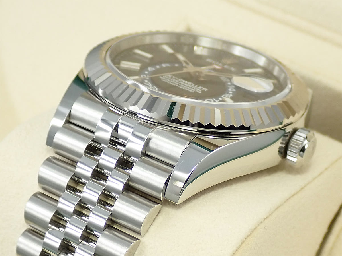 ロレックス スカイドゥエラー Ref.326934 ブルー文字盤 中古 3XH301XS