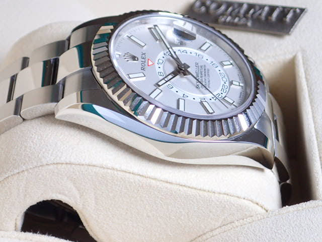 ロレックス スカイドゥエラー Ref.326934 ホワイト文字盤 未使用 sky-dweller-3 オイスターブレスレット