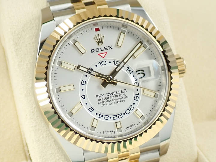 ロレックス スカイドゥエラー Ref.326933 ステンレススチール/イエローゴールド シルバー文字盤 ジュビリーブレスレット