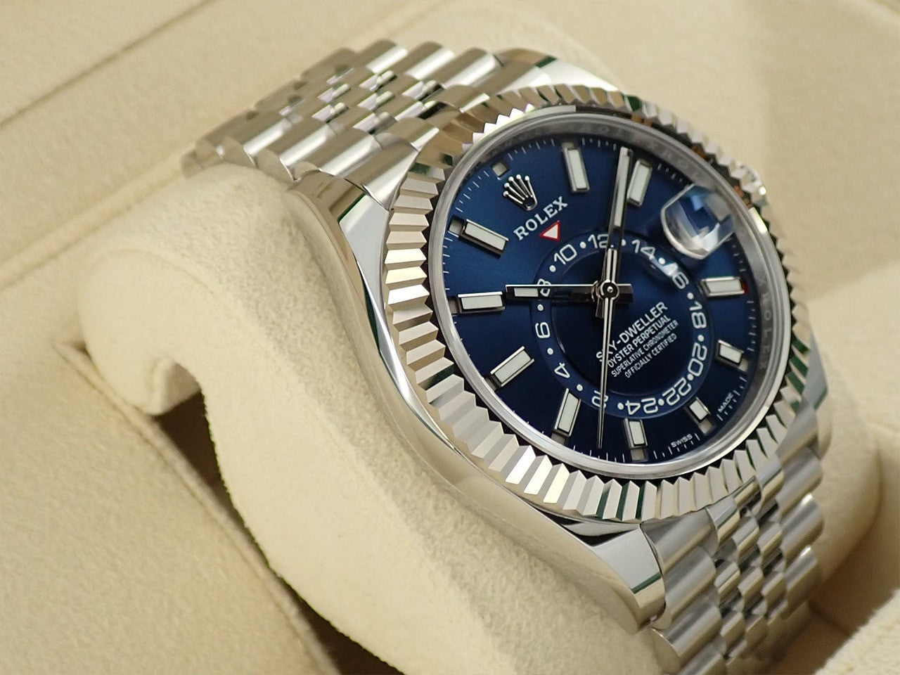 Rolex Sky-Dweller Ref.326934 SS/WG Blue Dial