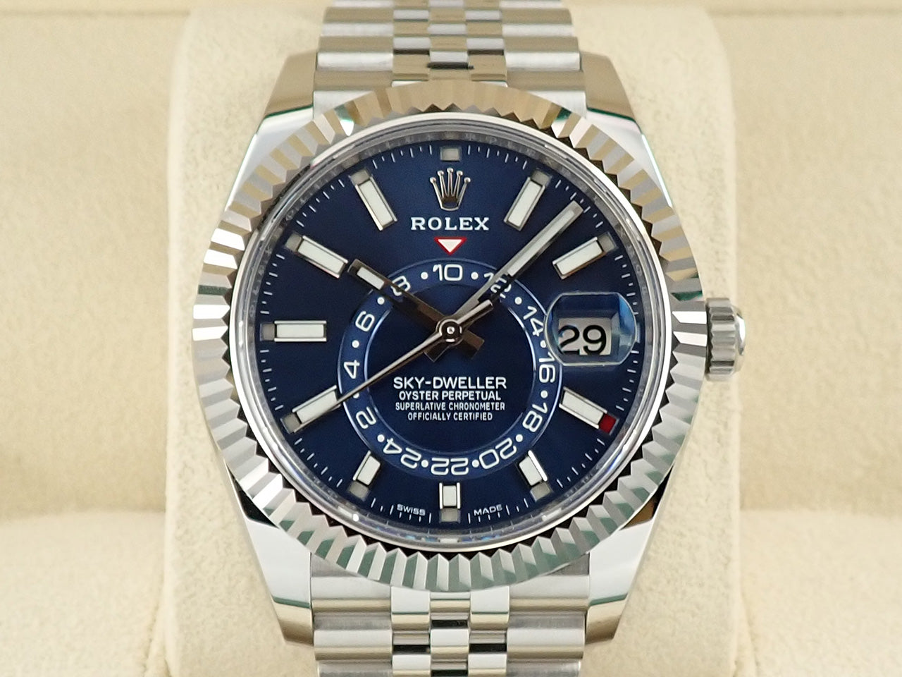 Rolex Sky-Dweller Ref.326934 SS/WG Blue Dial