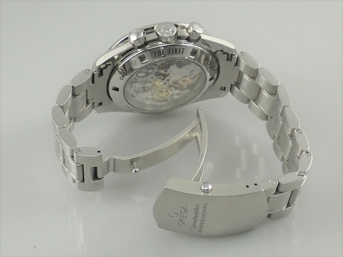 オメガ スピードマスター ムーンウォッチ プロフェッショナル Ref.311.30.42.30.01.006 ブラック文字盤 中古 5K656851