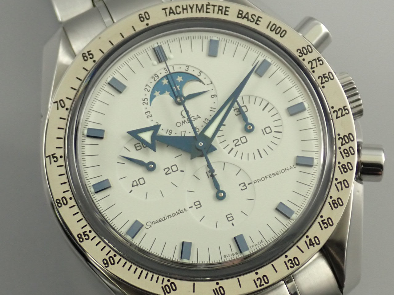 Omega Speedmaster Moonphase &lt;Warranty Box and Others&gt;