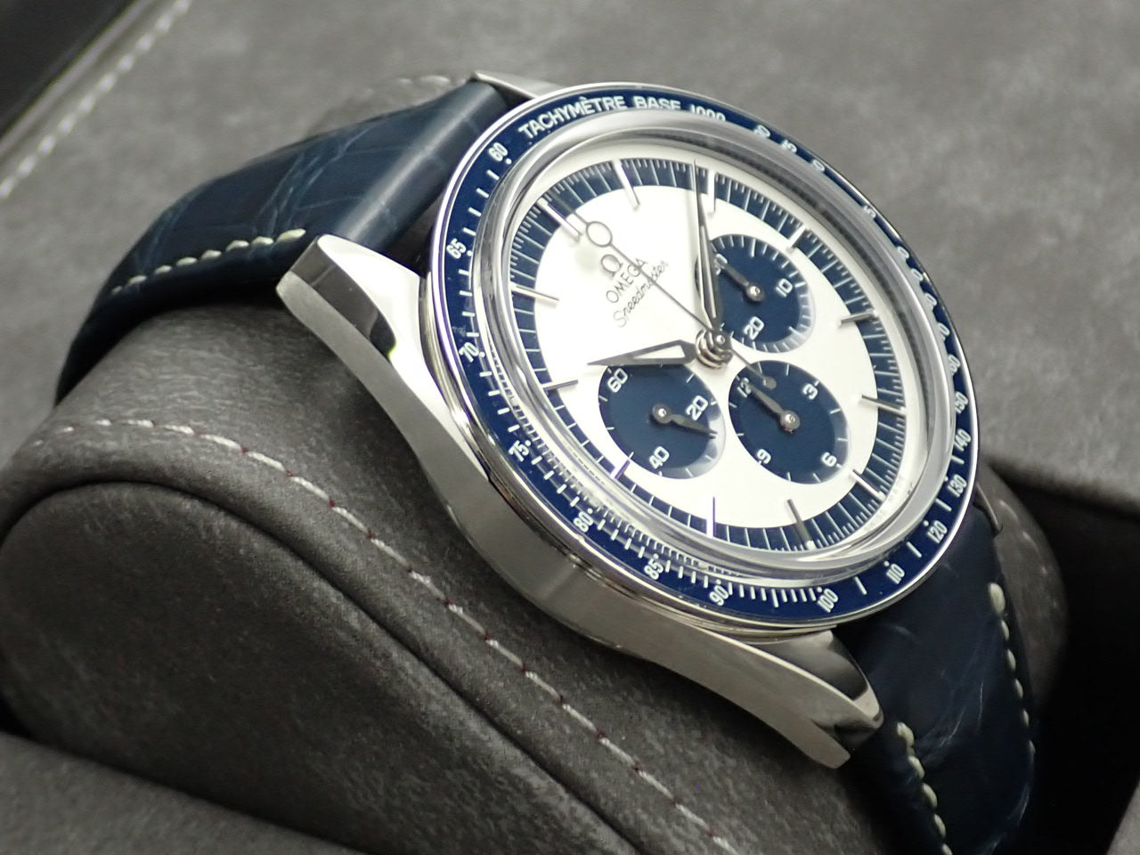 Omega Speedmaster Moonwatch CK2998 &lt;Warranty box and other details&gt;