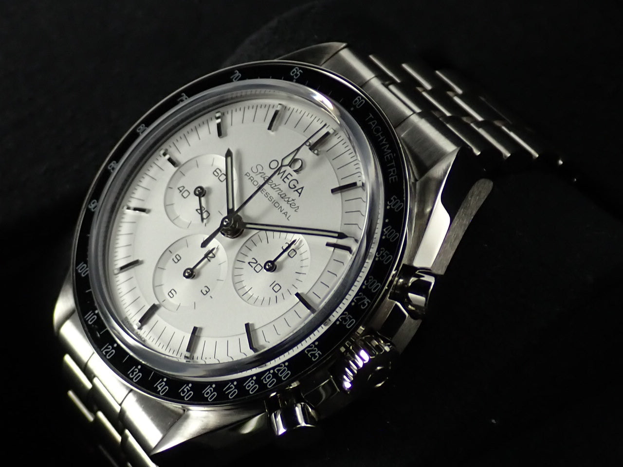 Omega Speedmaster Moonwatch Professional Co-Axial Master Chronometer Chronograph &lt;Warranty, Box, etc.&gt;