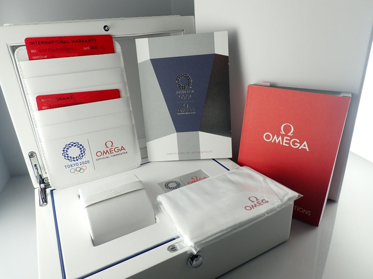 OMEGA Speedmaster Chronograph 42mm Tokyo 2020 Limited Edition [Unused] &lt;Warranty, Box, etc.&gt;