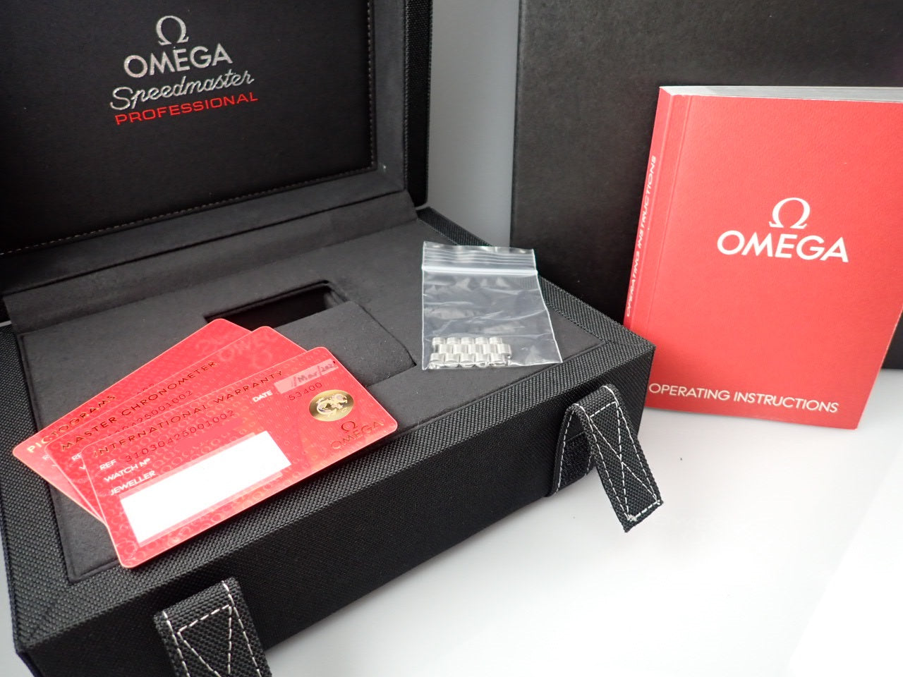 Omega Speedmaster Moonwatch Professional [Excellent condition] &lt;Warranty, box, etc.&gt;
