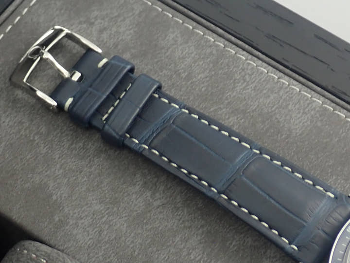 オメガ スピードマスター Ref.311.33.40.30.02.001 シルバー文字盤 極美品 speed-master-65