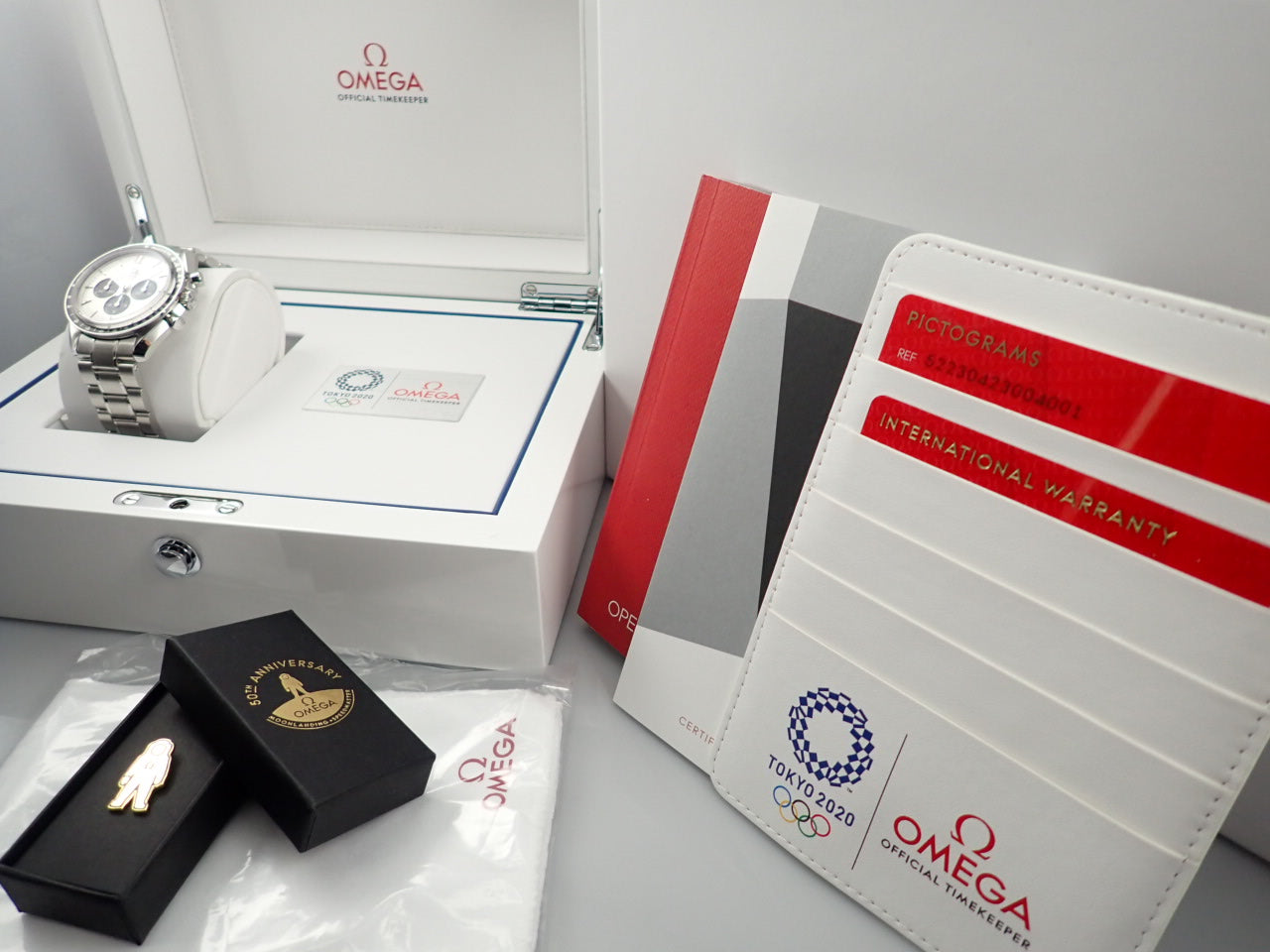 Omega Speedmaster Chronograph 42mm Tokyo 2020 Limited Edition [Unused] &lt;Warranty box and other details&gt;