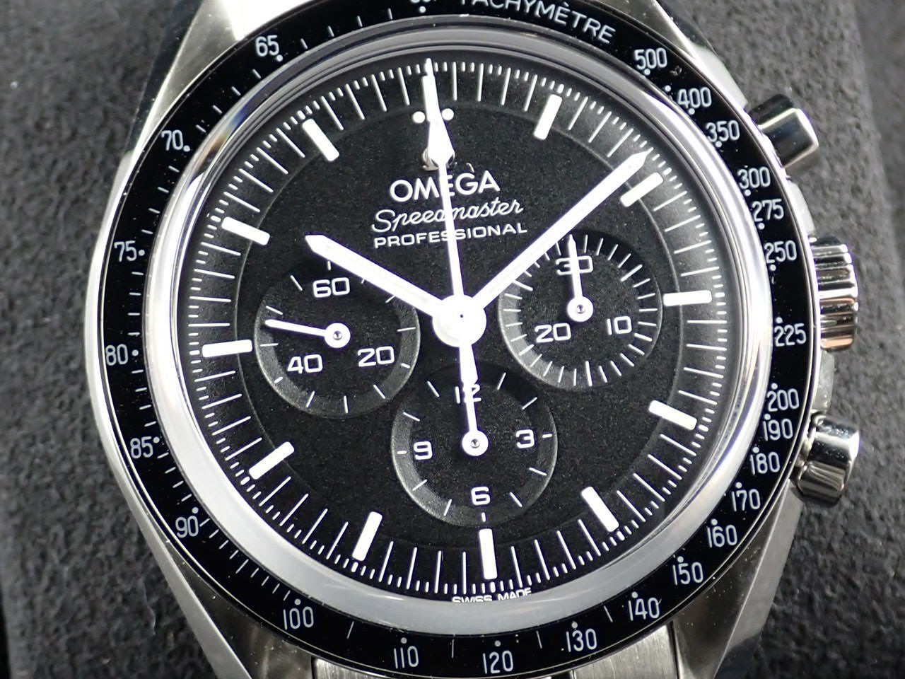 Omega Speedmaster Moonwatch Professional [Excellent condition] &lt;Warranty box and other details&gt;