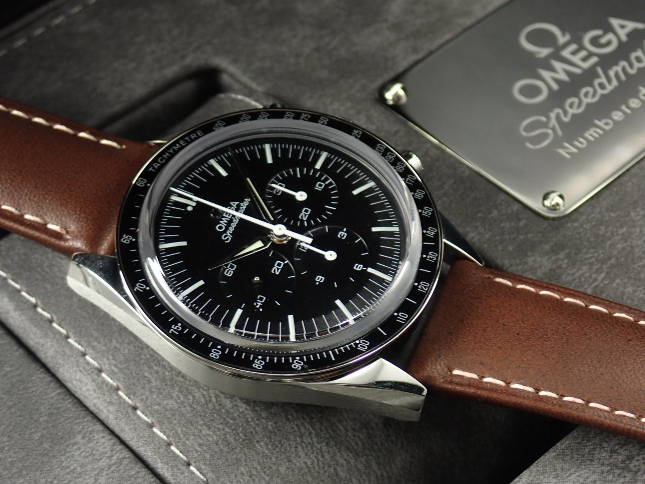 Omega Speedmaster First Omega in Space &lt;Warranty Box and Others&gt;