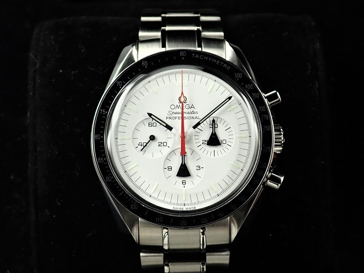 オメガ スピードマスター アラスカプロジェクト Ref.311.32.42.30.04.001 ホワイト文字盤 美品 4J16X341