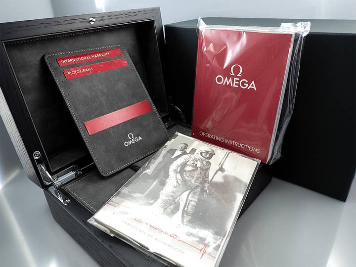 オメガ スピードマスター クロノグラフ CK2998 Ref.311.32.40.30.02.001 ホワイト文字盤 美品 RRJT4HPT