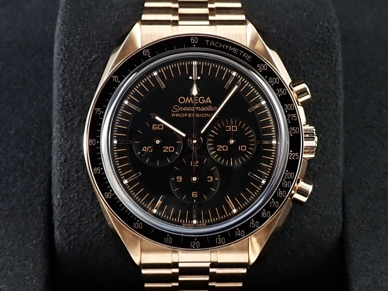 OMEGA Speedmaster Moonwatch Professional Co-Axial Master Chronometer Chronograph 42MM &lt;Warranty, Box, etc.&gt;