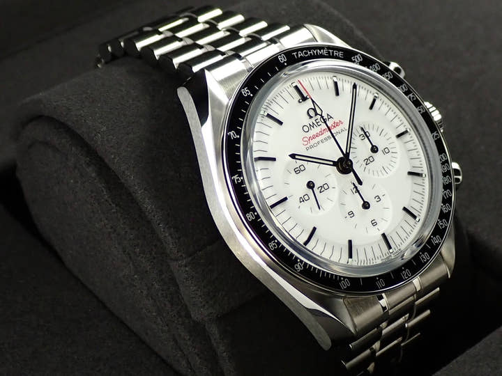 オメガ スピードマスター ムーンウォッチ プロフェッショナ﻿ル Ref.310.30.42.50.04.00﻿1 ホワイト文字盤 未使用 F3MZCYPZ