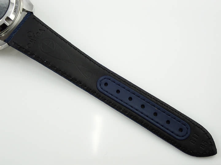 オメガ スピードマスター 記念モデル コーアクシャル マスター クロノメーター クロノグラフ 42MM Ref.310.32.42.50.02.001 シルバー文字盤 美中古 5FKUS392