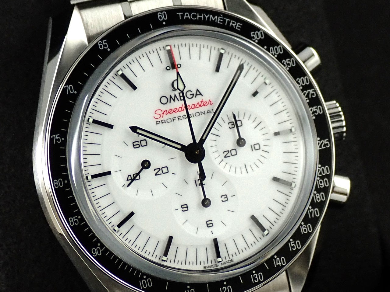 Omega Speedmaster Moonwatch Professional Ref.310.30.42.50.04.001 Stainless steel White dial