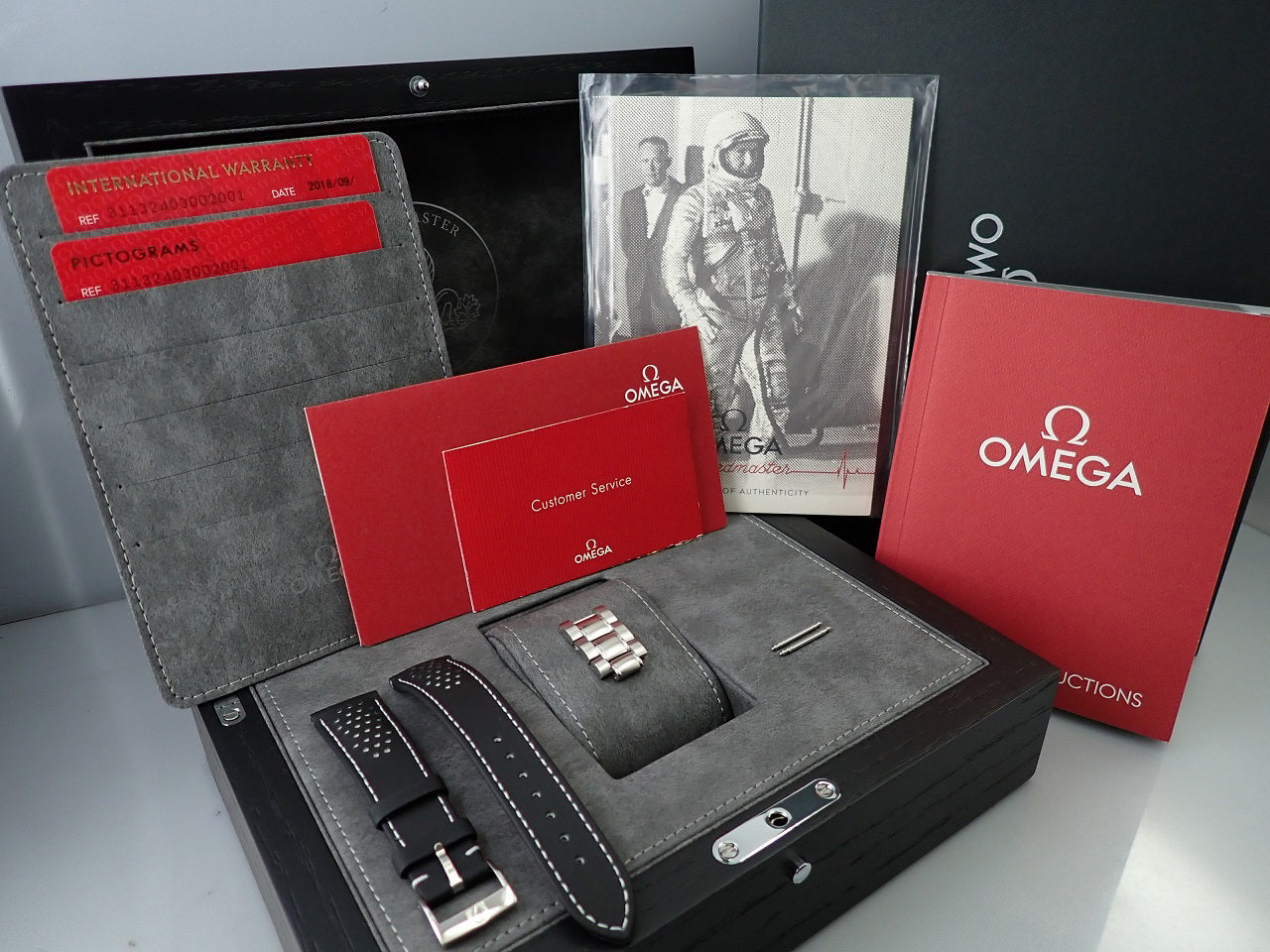 Omega Speedmaster Chronograph CK2998 &lt;Warranty, Box, etc.&gt;