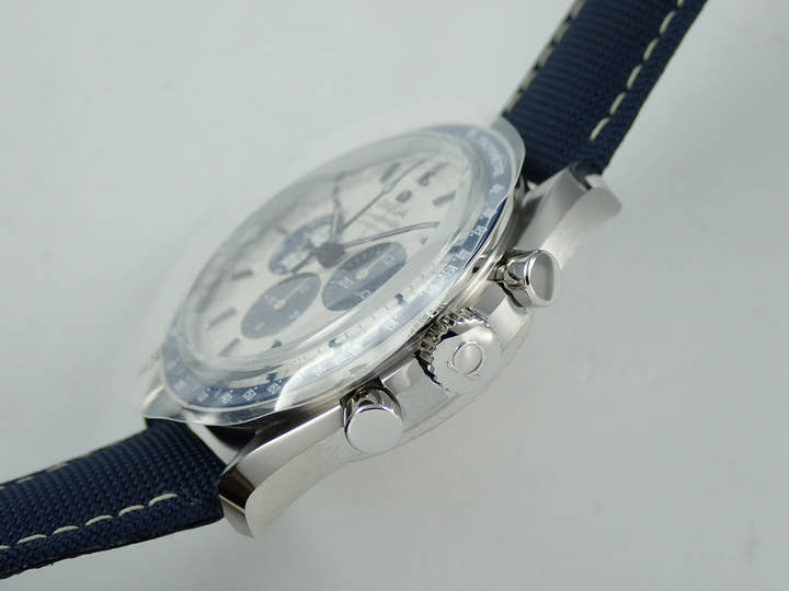 オメガ スピードマスター 記念モデル コーアクシャル マスター クロノメーター クロノグラフ 42MM Ref.310.32.42.50.02.001 シルバー文字盤 未使用 AX7A5WSP