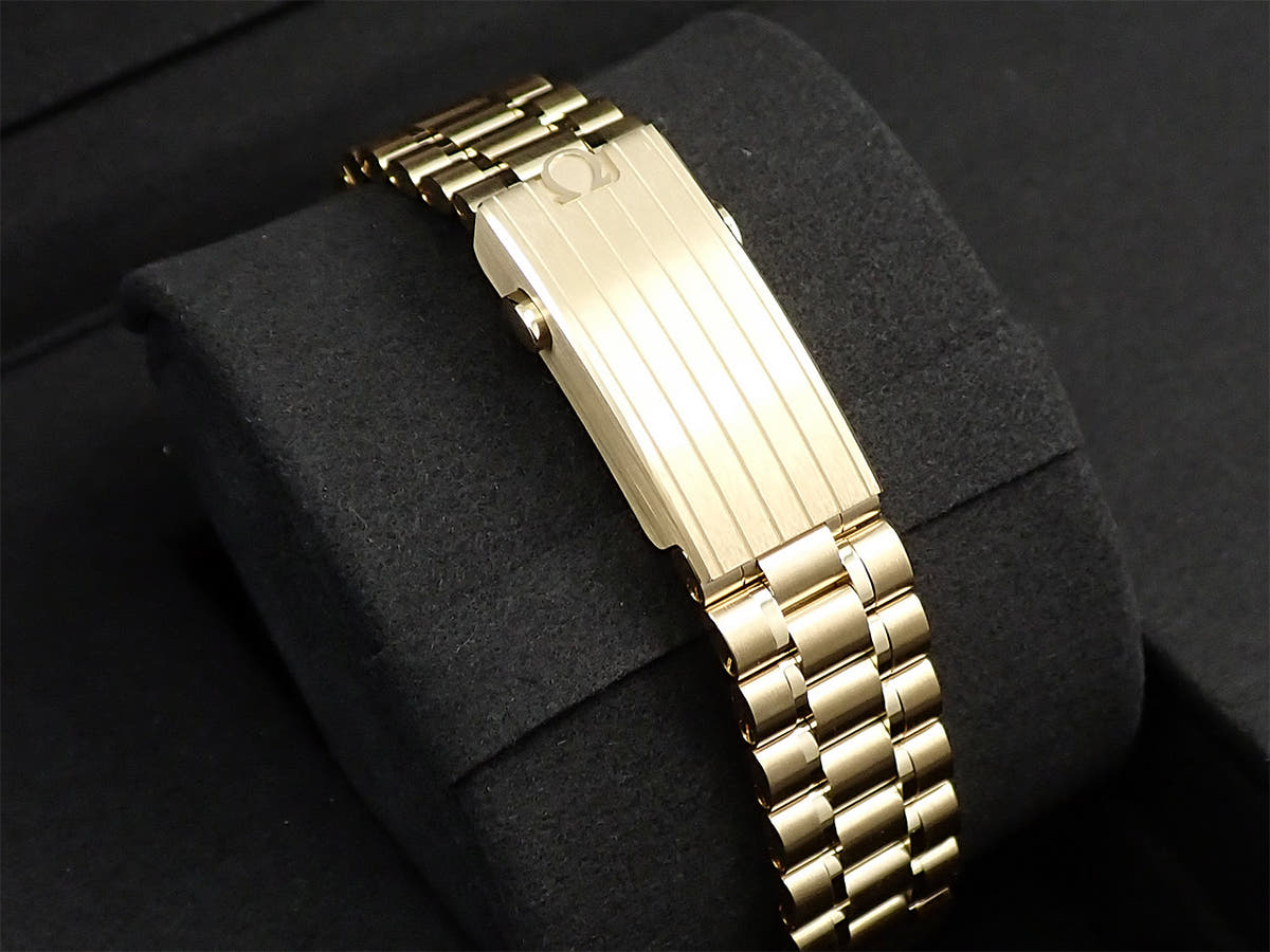 オメガ スピードマスター ムーンウォッチ プロフェッショナル コーアクシャル マスター クロノメーター クロノグラフ 42MM Ref.310.60.42.50.10.001 グリーン文字盤 未使用 A362C0YY