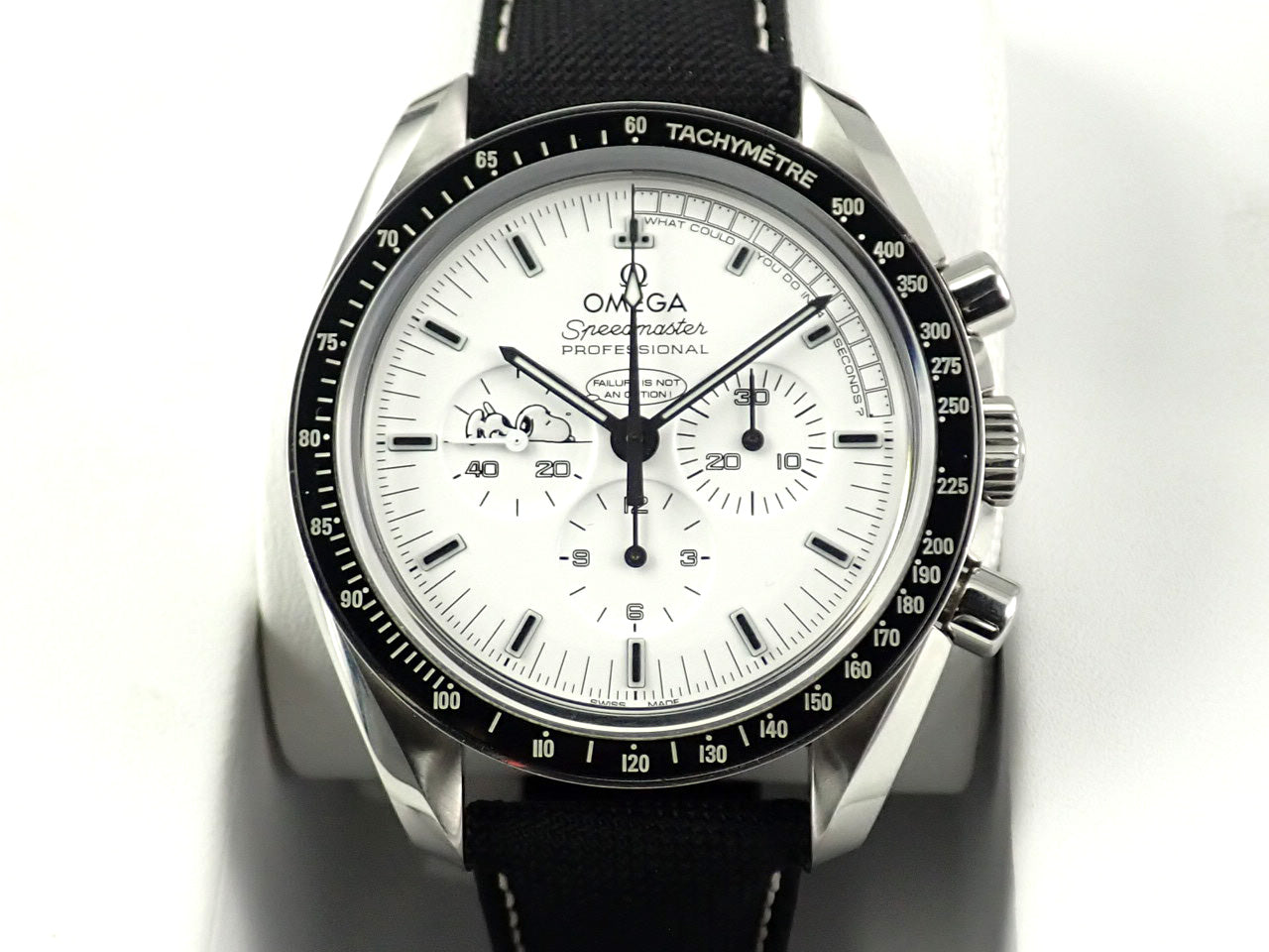 Omega Speedmaster Snoopy &lt;Warranty, box, etc.&gt;