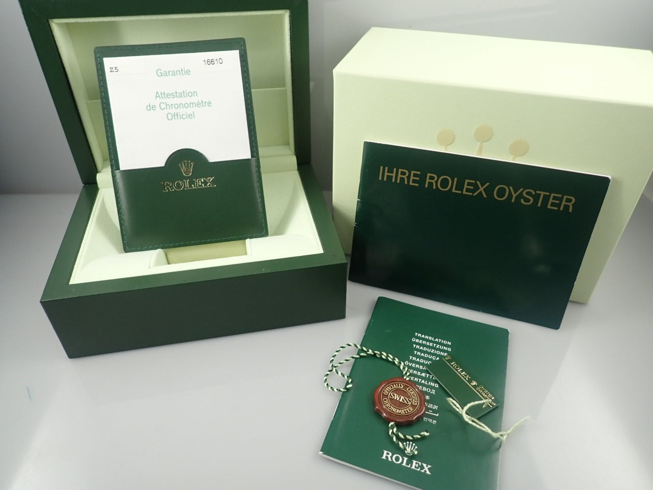 Rolex Submariner Date &lt;Warranty, Box, etc.&gt;