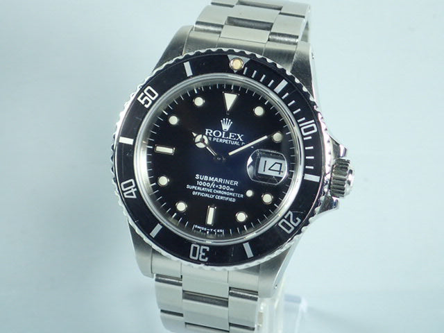 Rolex Submariner Date