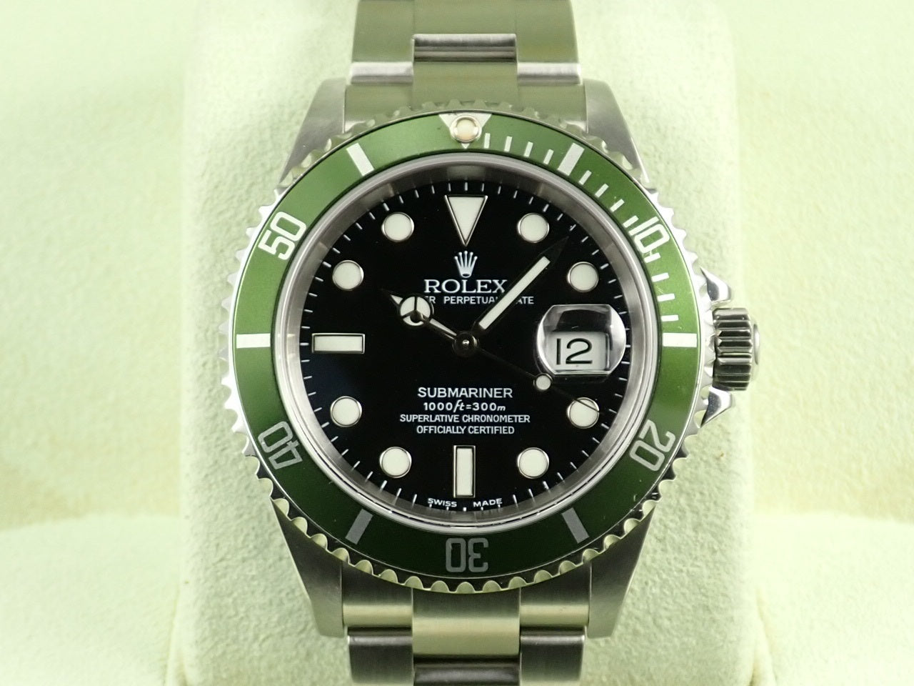 Rolex Submariner Green F serial number &lt;Box and other details&gt;