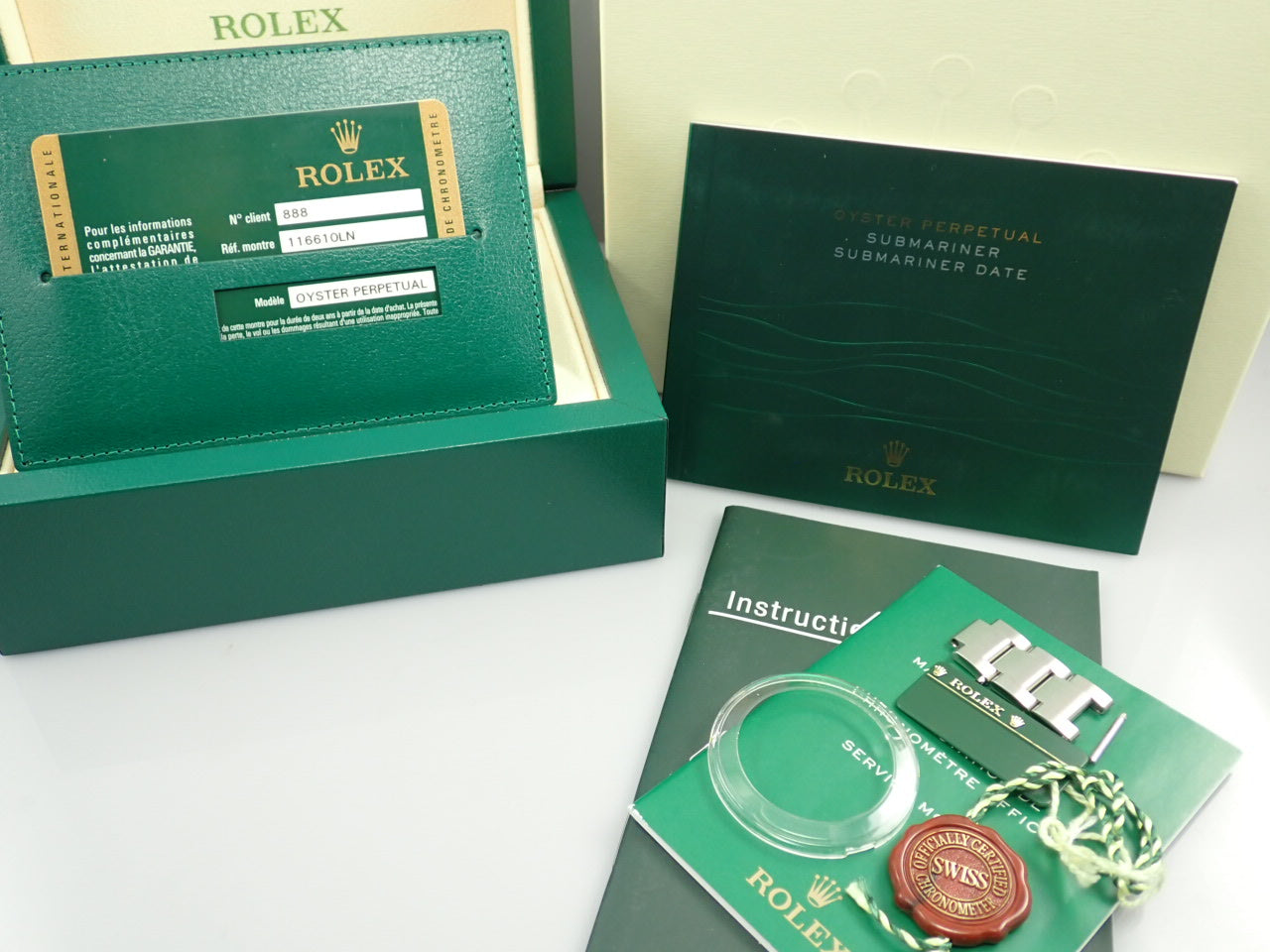 Rolex Submariner Date &lt;Warranty, Box, etc.&gt;