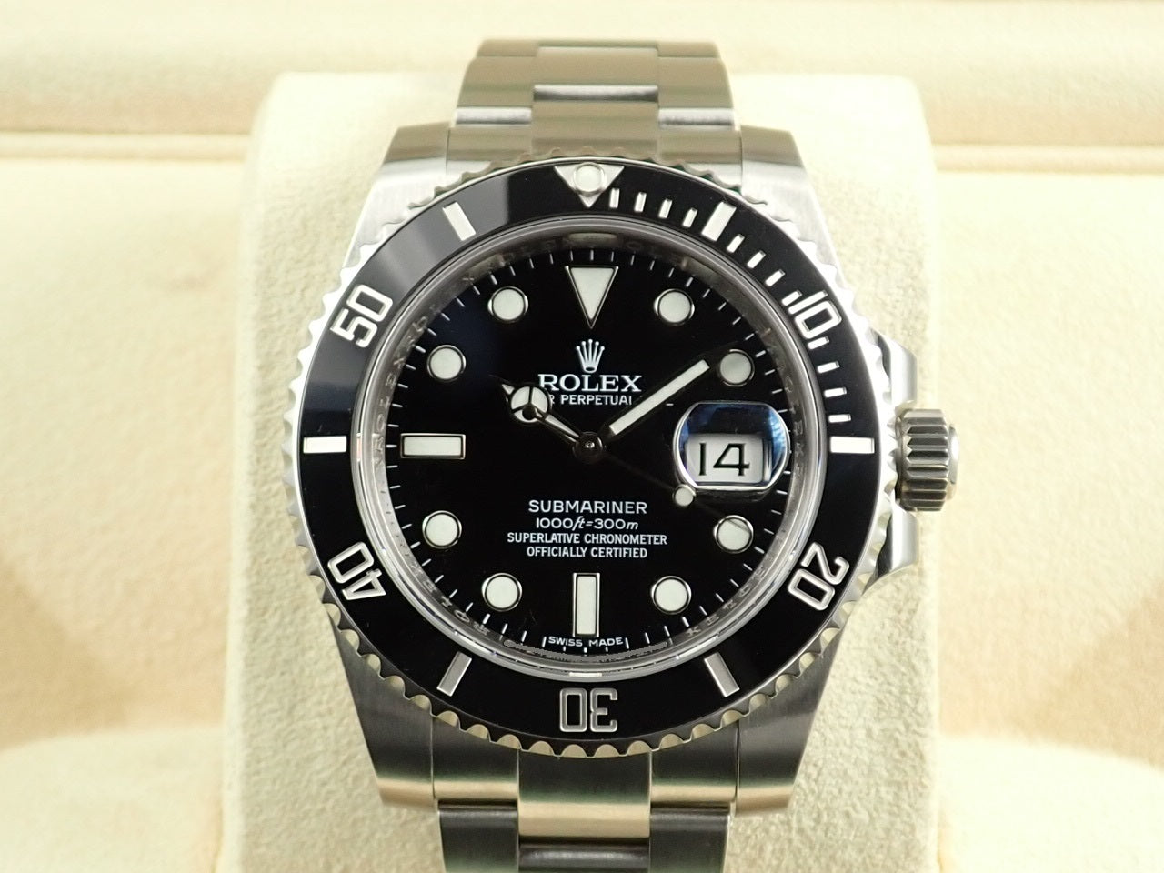 Rolex Submariner Date &lt;Warranty, Box, etc.&gt;