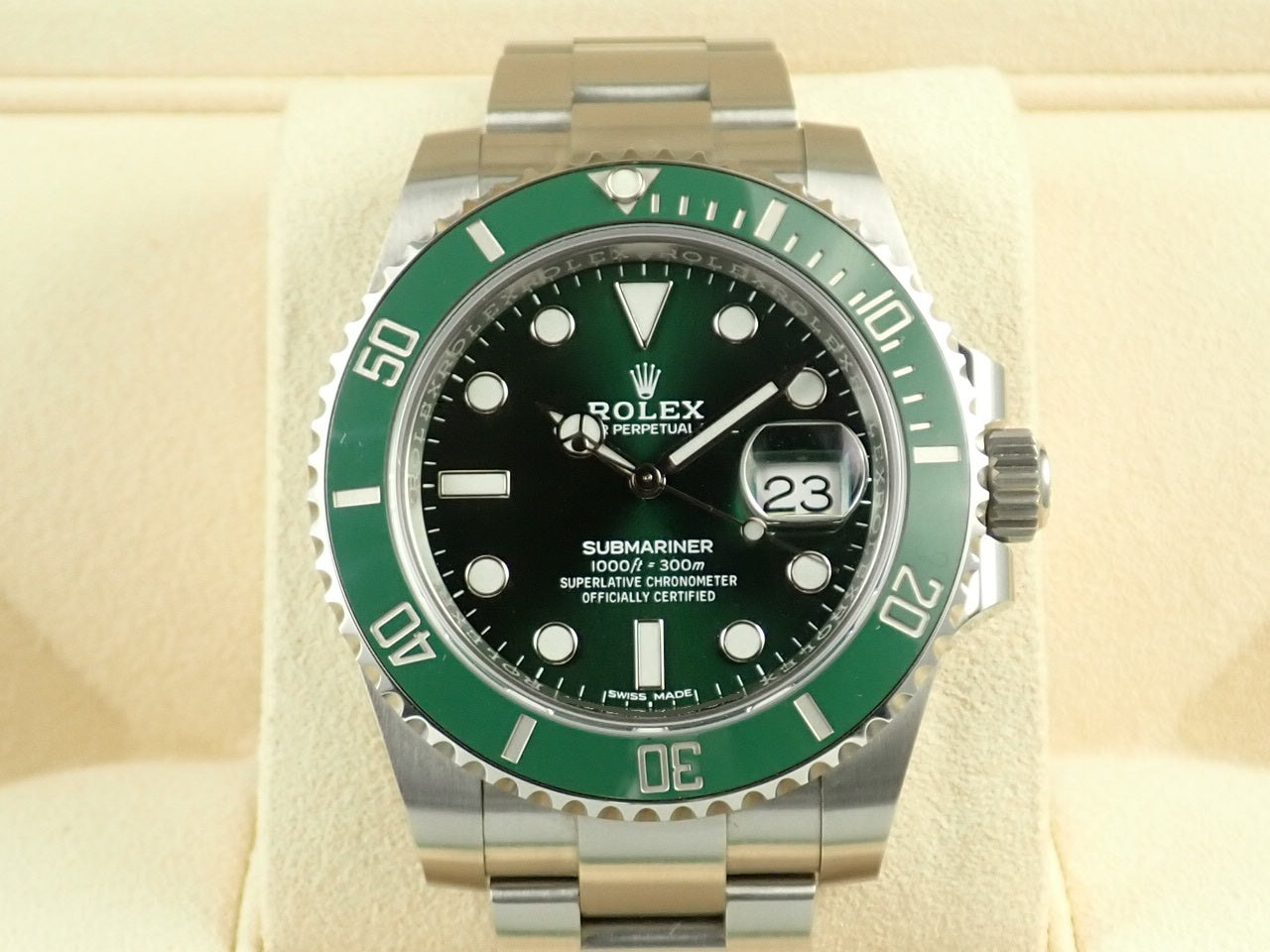 Rolex Submariner Green &lt;Warranty, Box, etc.&gt;